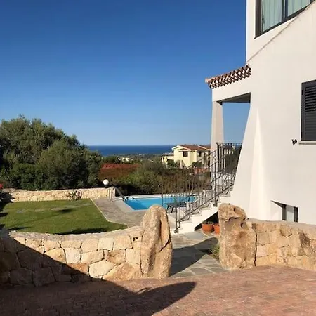 Con Piscina Vista Mare 12 Posti Letto By Budoni Affitti Vila San Lorenzo (Budoni)