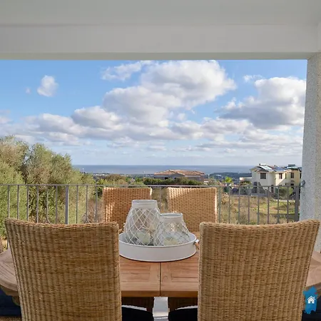 Con Piscina Vista Mare 12 Posti Letto By Budoni Affitti *